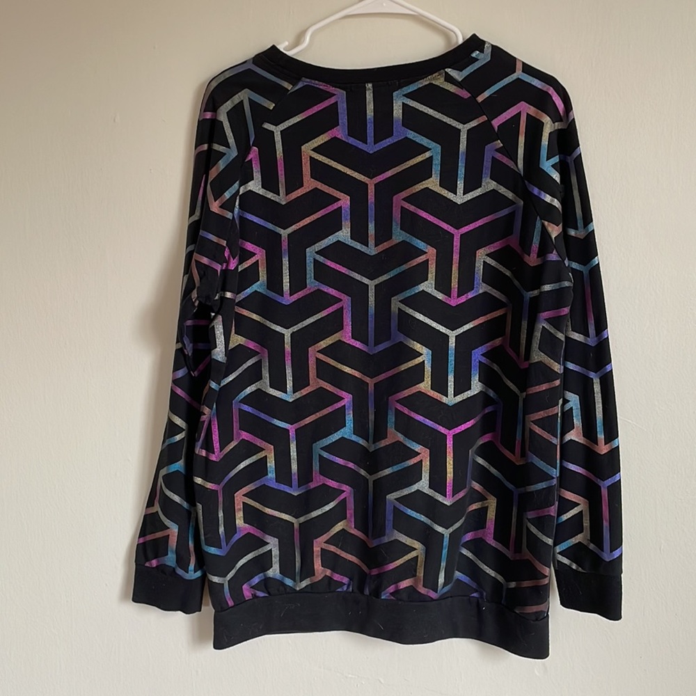 Geometric rainbow sweatshirt Size M - Picture 2 of 5